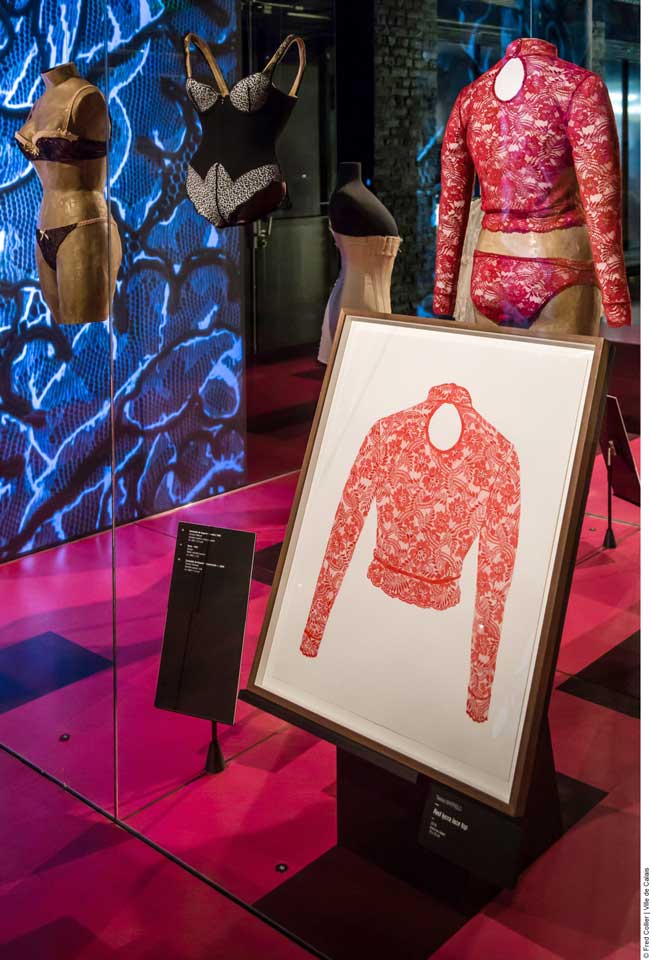 RED LYCRA LACE TOP | Exhibited in the Museum of Lace and Fashion, Calais, France in 2016 with the original lycra lace top.